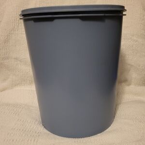 Vintage 1970 Tupperware